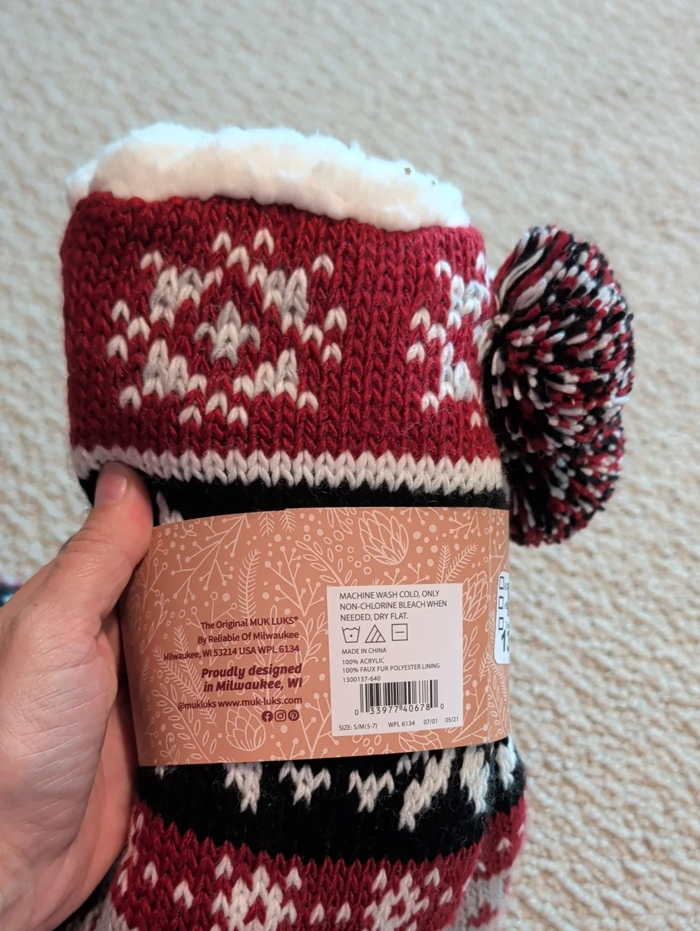 Muk Luks Red, White & Black Pom Pom Slipper Socks 5-7 Women's